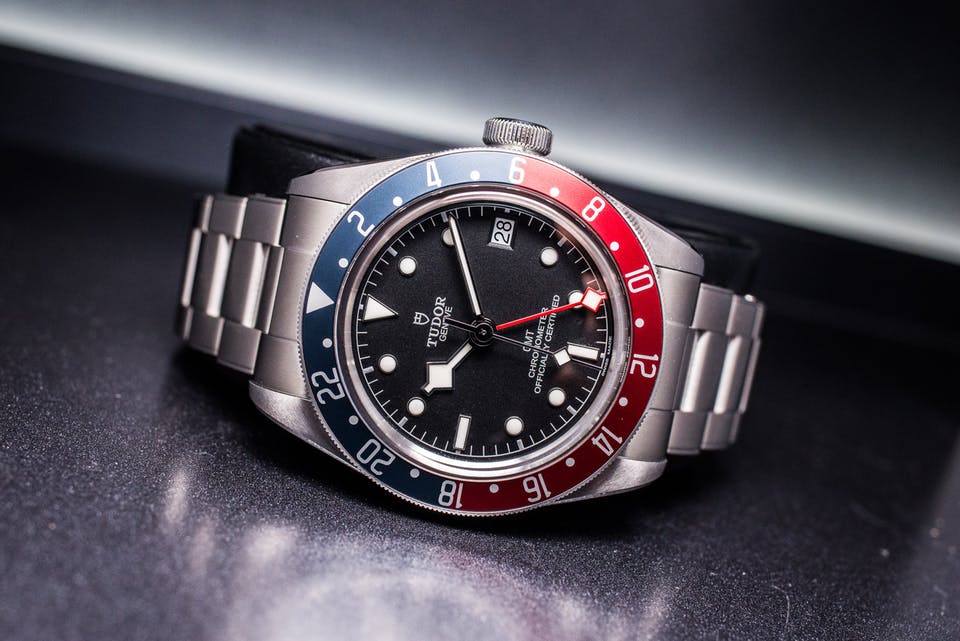 https://chronextcms.imgix.net/content/_magazine/227_Baselworld_2018/Tudor/Tudor_Black_Bay_GMT_Baselworld_2018_CHRONEXT.jpg